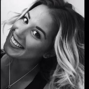 Meet your Posher, Leah